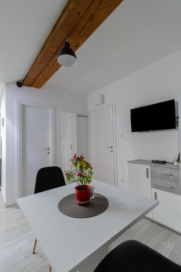 Hill Apartman - Maksimir Rebro Zagreb Eksteriør billede
