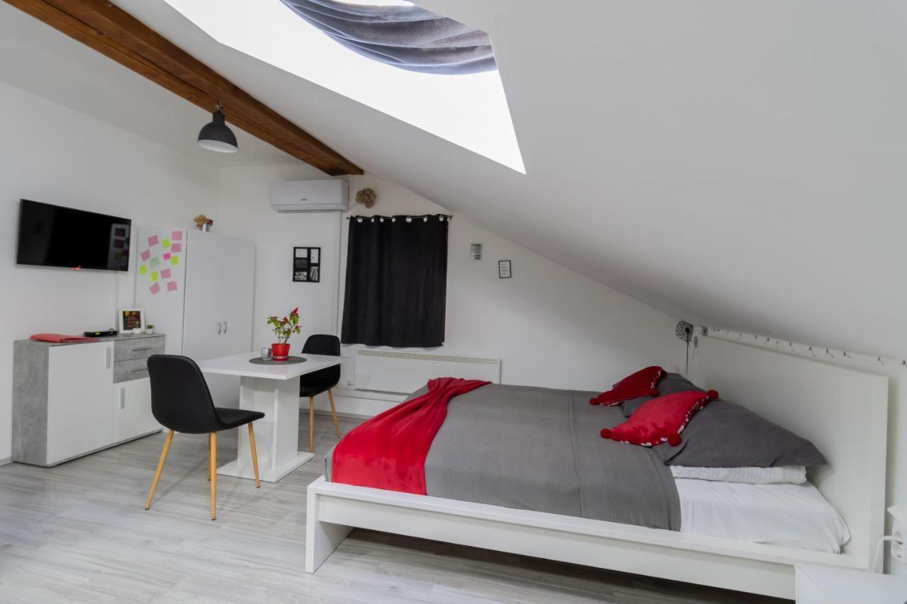 Hill Apartman - Maksimir Rebro Zagreb Eksteriør billede